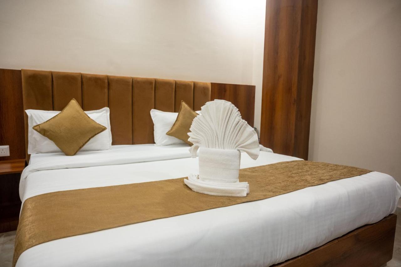 Kiran Palace Hotel 3*